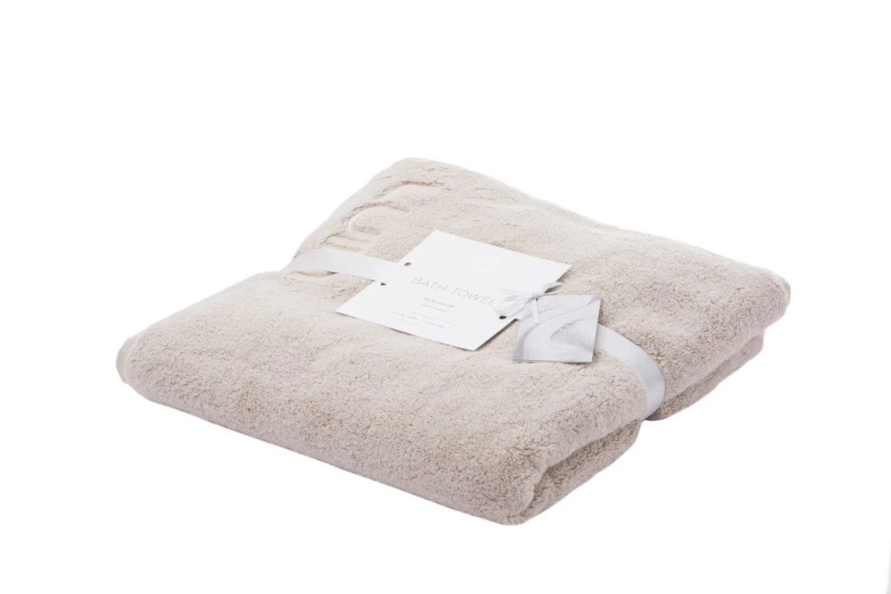 LUIN Kylpypyyhe 70×140 Sand 1 LUIN Kylpypyyhe 70×140 Sand