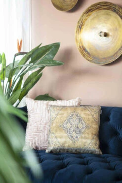 Horus Kuparinvärinen Seinävalaisin -Snugg By Boo207 e1579941097593 1