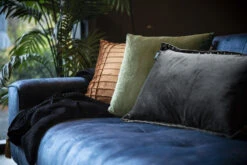 BY-BOO Minx Vihreä Samettityyny 40×60 -Snugg By Boo237 e1633970591970