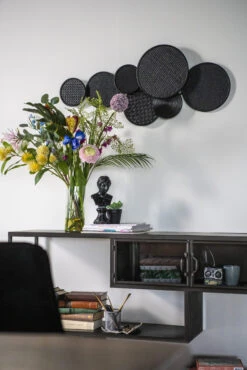 Round&Round Boho Seinäkoriste, Musta -Snugg By Boo293 scaled 2