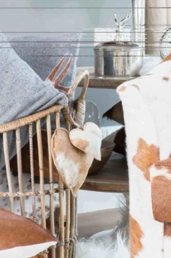 Laukkukoriste Sydän, Käärmeennahkajäljitelmä -Snugg IAMAUREEN 18 e1580146390714 1