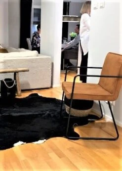 Charly Käsinojallinen Tuoli, Konjakki -Snugg IMG 4304 2 1