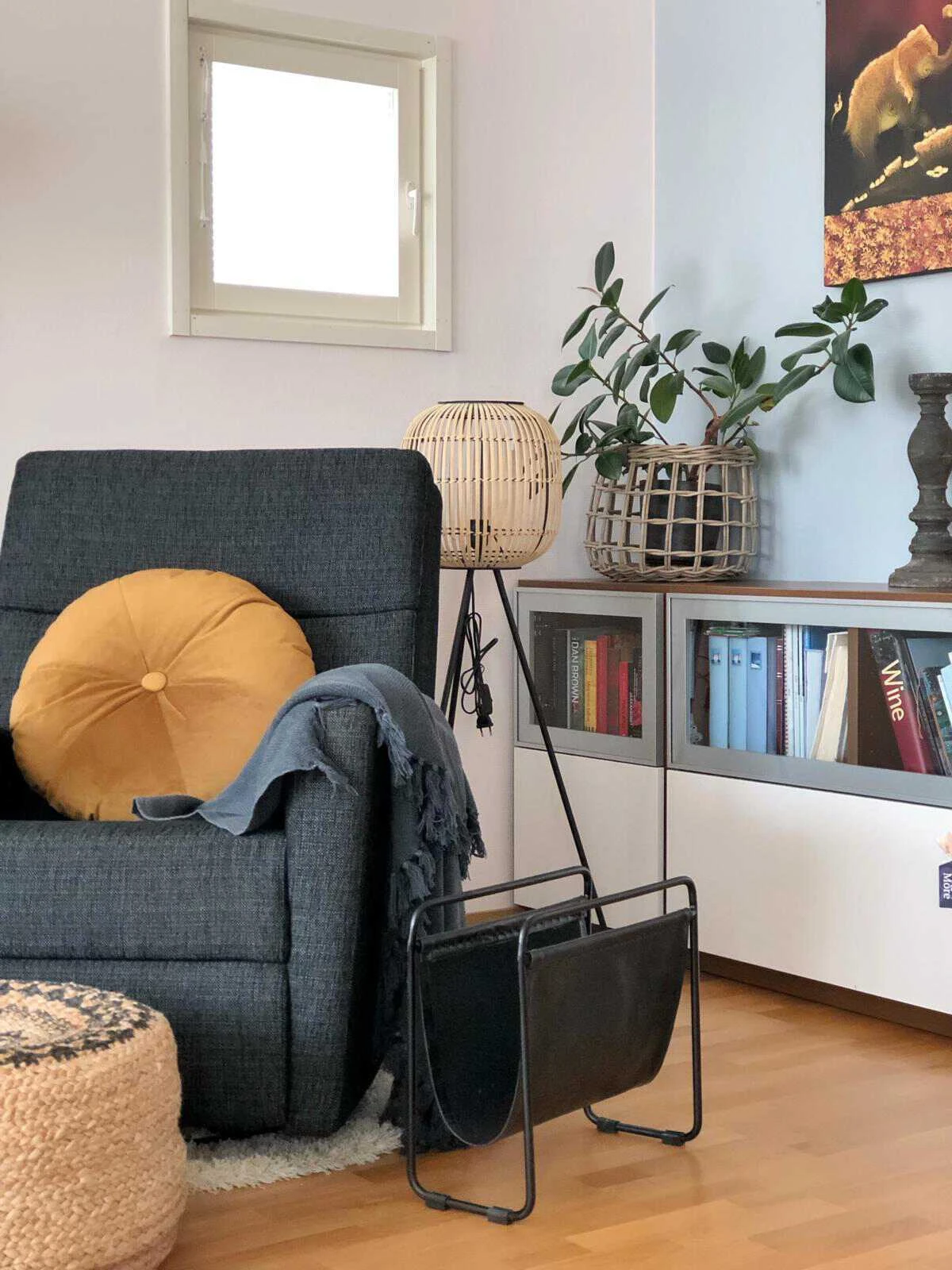 Rottinkikori Nahkakahvoilla, Natural 3 Rottinkikori Nahkakahvoilla, Natural - Image 3