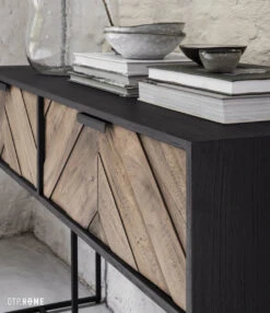 CRISS CROSS Tiikkipuinen Konsolipöytä -Snugg SC CC 206652 Criss Cross sideboard 2 drawers detail1 DTP