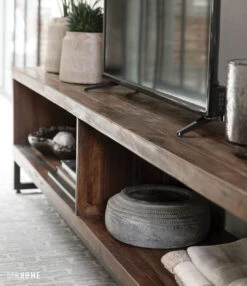 Timber Puinen Tv-taso 200 -Snugg SC TC 320136 Timber TV stand large detail1 DTP