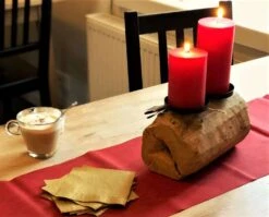 Rustiikki Kynttilänjalka Kahdelle Pöytäkynttilälle -Snugg Snugg kynttilanjalka kahdelle poytakynttilalle 1