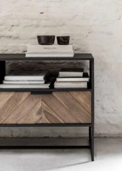 CRISS CROSS Tv-taso 150 -Snugg cc 206303 tv stand detail 1 1