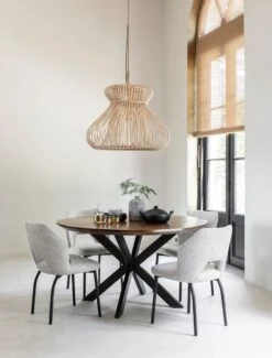Fungo Kattovalaisin, Medium -Snugg fl 465742 dining table flare round plus ml 749515 side chair bloom plus pendant lamp fungo sfee
