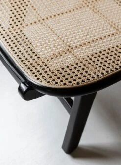 Orion Rottinkinojatuoli 10 Orion Rottinkinojatuoli -Snugg ml 252874 lounge chair orion detail