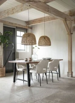 Bloom Ruokapöydän Tuoli, Harmaa -Snugg ml 749515 side chair bloom dining table timber pendant lamp cap martinet sfeer 1