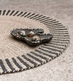 Estrella Pyöreä Matto Meriheinästä -Snugg ml 890865 carpet estrella plus ml 430953 tray coral sfeer 1